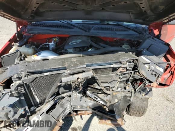 ✅ 2006 Chevrolet Silverado 1500 LS • VIN: 2GCEK19B261101225 • Lot: 70333244. Wystawiony na Copart z przebiegiem 214 034 mil mil. Skorzystaj z bezpłatnego archiwum sprzedaży aukcyjnych z USA i zobacz szczegółowy raport historii pojazdu na DreamBid. Zdjęcie 13.