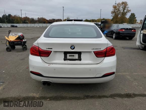 ✅ 2018 BMW 4 Series 430i xDrive • VIN: WBA4J3C59JBG94927 • Lot: 92110775. Listed on Copart with 85,959 mi. Free auction sales archive from the USA and detailed vehicle history report at DreamBid. Image 6.