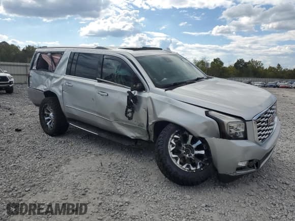 ✅ 2018 GMC Yukon XL Denali • VIN: 1GKS2HKJ4JR104564 • Лот: 84879265. Опубликован ранее на Copart с пробегом 148 672 миль. Бесплатный доступ к архиву аукционных продаж из США и подробный отчёт об истории автомобиля на DreamBid. Изображение 4.