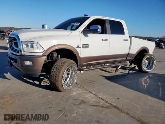 ✅ 2018 Ram 2500 Limited • VIN: 3C6UR5GL0JG406398 • Lot: 47801635. Listed on Copart with 84,581 mi. Free auction sales archive from the USA and detailed vehicle history report at DreamBid. Image 1.
