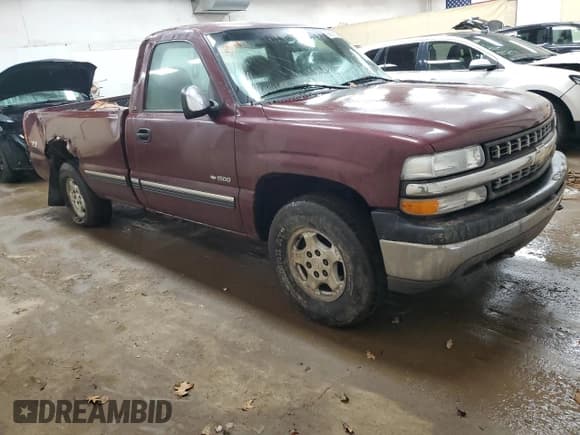 ✅ 2000 Chevrolet Silverado 1500 • VIN: 1GCEK14V6YZ295415 • Lot: 86089204. Listed on Copart with 174,952 mi. Free auction sales archive from the USA and detailed vehicle history report at DreamBid. Image 4.