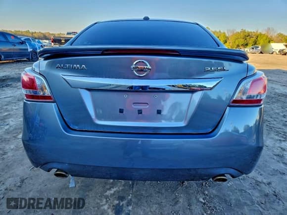 ✅ 2015 Nissan Altima SL • VIN: 1N4BL3AP2FC594018 • Лот: 95498155. Опубликован ранее на Copart с пробегом 198 666 миль. Бесплатный доступ к архиву аукционных продаж из США и подробный отчёт об истории автомобиля на DreamBid. Изображение 6.