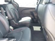 ✅ 2025 Chrysler Pacifica Hybrid Select • VIN: 2C4RC1S72SR577488 • Lot: 42320165. Listed on IAAI with 3,347 mi. Free auction sales archive from the USA and detailed vehicle history report at DreamBid. Image 8.