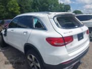 ✅ 2016 Mercedes-Benz GLC 300 • VIN: WDC0G4JB3GF064280 • Lot: 42170154. Wystawiony na IAAI z przebiegiem 101 401 mil. Bezpłatny archiwum sprzedaży aukcyjnych z USA i szczegółowy raport historii pojazdu na DreamBid. Zdjęcie 6.