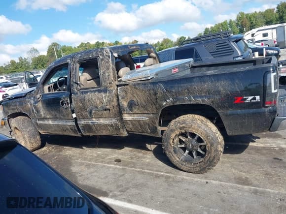 ✅ 2002 GMC Sierra 1500 SLE • VIN: 2GTEK19T521417088 • Лот: 43344302. Опубликован ранее на IAAI с пробегом 208 175 миль. Бесплатный доступ к архиву аукционных продаж из США и подробный отчёт об истории автомобиля на DreamBid. Изображение 14.