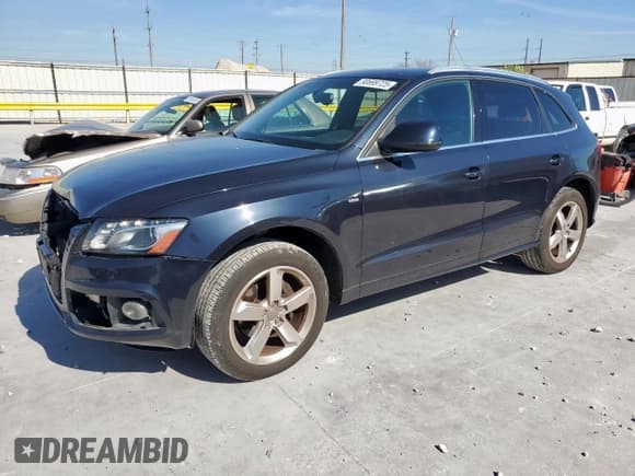 ✅ 2012 Audi Q5 Prestige • VIN: WA1WKAFP9CA022182 • Lot: 90699725. Listed on Copart with 146,129 mi. Free auction sales archive from the USA and detailed vehicle history report at DreamBid. Image 1.