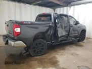 ✅ 2019 Toyota Tundra SR5 • VIN: 5TFEY5F19KX250763 • Лот: 66075305. Опубликован ранее на Copart с пробегом 106 705 миль. Бесплатный доступ к архиву аукционных продаж из США и подробный отчёт об истории автомобиля на DreamBid. Изображение 3.
