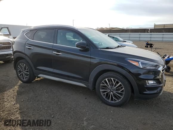 ✅ 2020 Hyundai Tucson SEL • VIN: KM8J3CAL0LU082228 • Lot: 93179065. Listed on Copart with 120,444 mi. Free auction sales archive from the USA and detailed vehicle history report at DreamBid. Image 4.