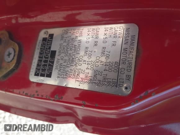 ✅ 1986 Nissan Hardbody E • VIN: JN6ND11S3GW031232 • Lot: 42750015. Wystawiony na IAAI z przebiegiem 96 066 mil. Bezpłatny archiwum sprzedaży aukcyjnych z USA i szczegółowy raport historii pojazdu na DreamBid. Zdjęcie 9.