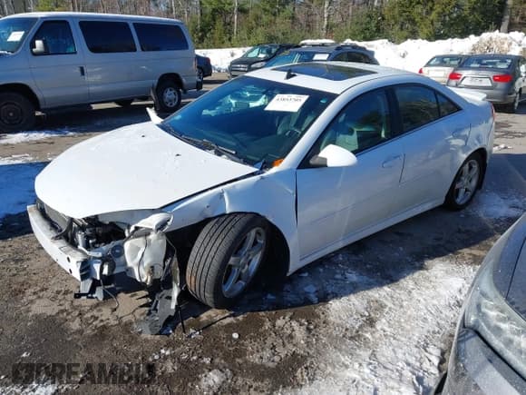 ✅ 2010 Pontiac G6 • VIN: 1G2ZA5EN9A4156414 • Lot: 43853705. Wystawiony na IAAI z przebiegiem 70 018 mil. Bezpłatny archiwum sprzedaży aukcyjnych z USA i szczegółowy raport historii pojazdu na DreamBid. Zdjęcie 2.