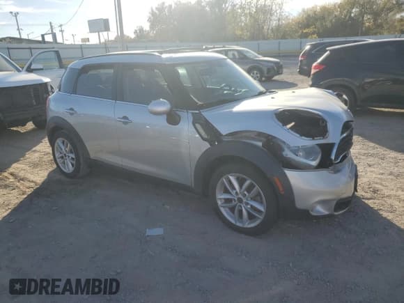 ✅ 2014 MINI Countryman S • VIN: WMWZC3C50EWT01313 • Lot: 91696585. Listed on Copart with 53,241 mi. Free auction sales archive from the USA and detailed vehicle history report at DreamBid. Image 4.