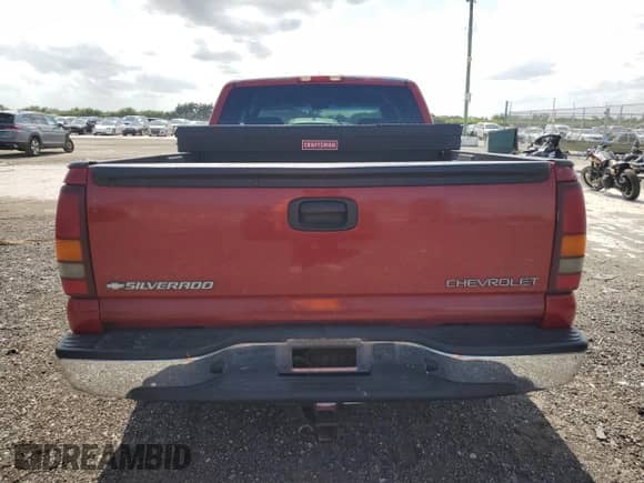 2002 Chevrolet Silverado 1500 LS z VIN 2GCEC19T821231462, wystawiony jako Copart lot #52182214 z przebiegiem Nie podano mil oraz Szkoda całkowita • Salvage title. Historia ofert i sprzedaży dostępna na DreamBid. Obrazek 6.