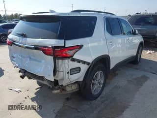 ✅ 2023 Chevrolet Traverse LT • VIN: 1GNERHKW9PJ198438 • Lot: 43522777. Wystawiony na IAAI z przebiegiem 49 193 mil. Bezpłatny archiwum sprzedaży aukcyjnych z USA i szczegółowy raport historii pojazdu na DreamBid. Zdjęcie 4.