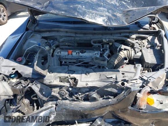 ✅ 2012 Honda Accord EX-L • VIN: 1HGCP2F84CA062745 • Lot: 42996078. Listed on IAAI with 140,691 mi. Free auction sales archive from the USA and detailed vehicle history report at DreamBid. Image 10.