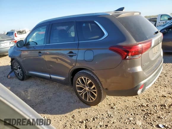 ✅ 2018 Mitsubishi Outlander SE • VIN: JA4AD3A35JZ000232 • Lot: 91443845. Listed on Copart with 111,077 mi. Free auction sales archive from the USA and detailed vehicle history report at DreamBid. Image 2.