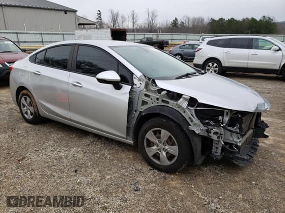✅ 2017 Chevrolet Cruze LS • VIN: 1G1BC5SM8H7216669 • Лот: 36403163. Опубликован ранее на Copart с пробегом 143 947 миль. Бесплатный доступ к архиву аукционных продаж из США и подробный отчёт об истории автомобиля на DreamBid. Изображение 4.