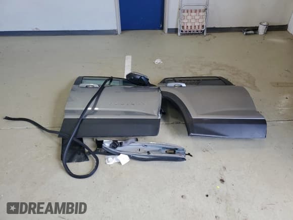 ✅ 2025 Chevrolet Equinox FWD LT • VIN: 3GNAXHEG8SL147832 • Lot: 60558345. Wystawiony na Copart z przebiegiem 324 mil. Bezpłatny archiwum sprzedaży aukcyjnych z USA i szczegółowy raport historii pojazdu na DreamBid. Zdjęcie 13.