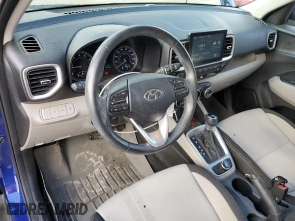 ✅ 2021 Hyundai Venue SEL • VIN: KMHRC8A36MU098838 • Lot: 75435194. Listed on Copart with 23,128 mi. Free auction sales archive from the USA and detailed vehicle history report at DreamBid. Image 8.