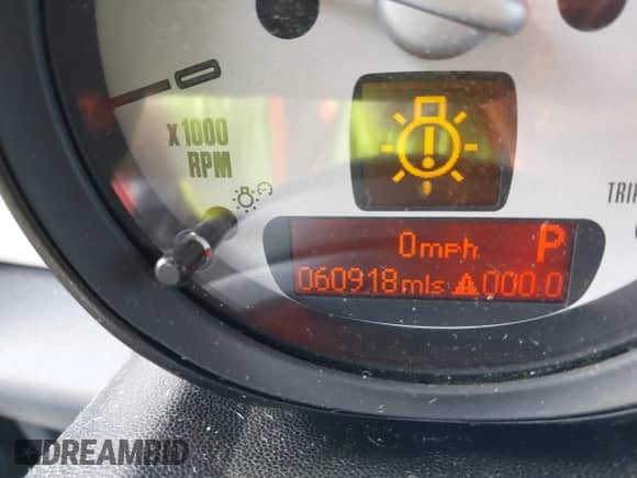 2011 MINI Hardtop with VIN WMWSU3C58BT091720, listed as a IAAI auction lot 42875190 with 60,918 mi miles and . Bid and sale history available at DreamBid. Image 15.