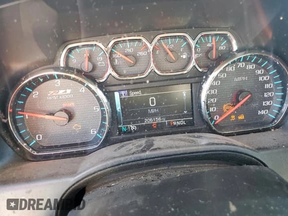 ✅ 2018 Chevrolet Silverado 1500 LTZ • VIN: 3GCUKSEC3JG336300 • Lot: 89837445. Wystawiony na Copart z przebiegiem 206 156 mil. Bezpłatny archiwum sprzedaży aukcyjnych z USA i szczegółowy raport historii pojazdu na DreamBid. Zdjęcie 9.