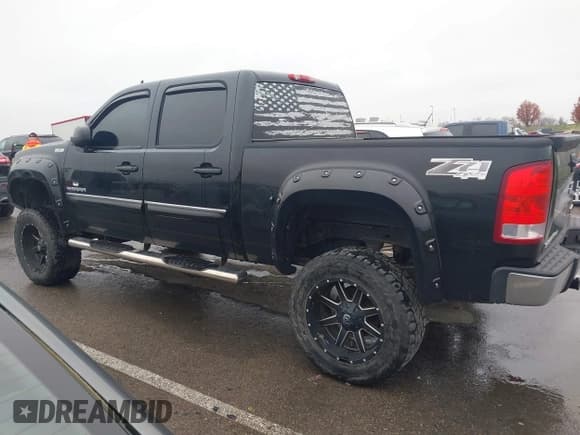 ✅ 2013 GMC Sierra 1500 SLT • VIN: 3GTP2WE72DG154762 • Лот: 43739738. Опубликован ранее на IAAI с пробегом 200 089 миль. Бесплатный доступ к архиву аукционных продаж из США и подробный отчёт об истории автомобиля на DreamBid. Изображение 13.