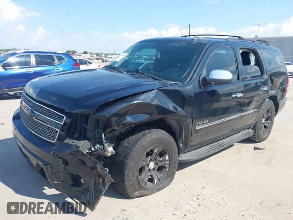 2010 Chevrolet Tahoe LTZ с VIN 1GNUCCE00AR145756, выставлен на аукционе IAAI как лот 43141466 с пробегом 261 166 миль миль и . История ставок и продаж доступна на DreamBid. Изображение 2.