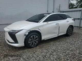 ✅ 2024 Lexus RZ 450e Premium • VIN: JTJAAAAB3RA024935 • Lot: 67777225. Listed on Copart with 5,657 mi. Free auction sales archive from the USA and detailed vehicle history report at DreamBid. Image 1.