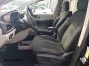 ✅ 2018 Chrysler Pacifica LX • VIN: 2C4RC1CG2JR188640 • Lot: 50393385. Listed on Copart with 282,040 mi. Free auction sales archive from the USA and detailed vehicle history report at DreamBid. Image 7.