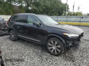 ✅ 2023 Volvo XC90 Plus • VIN: YV4H600N9P1921759 • Lot: 80649285. Wystawiony na Copart z przebiegiem 36 396 mil. Bezpłatny archiwum sprzedaży aukcyjnych z USA i szczegółowy raport historii pojazdu na DreamBid. Zdjęcie 4.