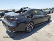 ✅ 2023 BMW 7 Series 740i • VIN: WBA23EH07PCL47297 • Лот: 60743543. Опубликован ранее на Copart с пробегом Не указан. Бесплатный доступ к архиву аукционных продаж из США и подробный отчёт об истории автомобиля на DreamBid. Изображение 3.