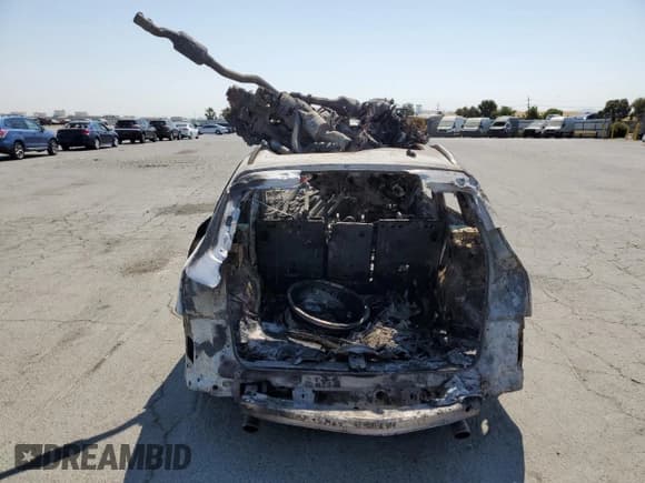 ✅ 2010 Audi Q5 Premium Plus • VIN: WA1LKAFP7AA019975 • Lot: 64604735. Listed on Copart with Not provided. Free auction sales archive from the USA and detailed vehicle history report at DreamBid. Image 6.