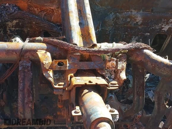 ✅ 2017 Dodge Journey SXT • VIN: 3C4PDCBG0HT572442 • Lot: 43388713. Listed on IAAI with Not provided. Free auction sales archive from the USA and detailed vehicle history report at DreamBid. Image 14.