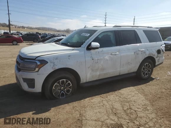 ✅ 2024 Ford Expedition XLT • VIN: 1FMJU1J8XREB15865 • Lot: 46230875. Listed on Copart with 2,653 mi. Free auction sales archive from the USA and detailed vehicle history report at DreamBid. Image 1.