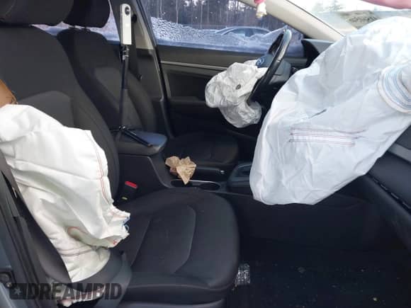 2018 Hyundai Elantra Value Edition with VIN KMHD84LF0JU511862, listed as a IAAI auction lot 41560546 with 121,937 mi miles and . Bid and sale history available at DreamBid. Image 5.