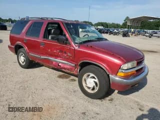 ✅ 2001 Chevrolet Blazer LT • VIN: 1GNDT13WX12107794 • Lot: 62183065. Wystawiony na Copart z przebiegiem 136 686 mil. Bezpłatny archiwum sprzedaży aukcyjnych z USA i szczegółowy raport historii pojazdu na DreamBid. Zdjęcie 4.