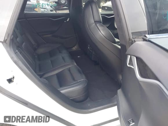 ✅ 2020 Tesla Model S Long Range • VIN: 5YJSA1E22LF353562 • Lot: 42664199. Wystawiony na IAAI z przebiegiem 49 878 mil. Bezpłatny archiwum sprzedaży aukcyjnych z USA i szczegółowy raport historii pojazdu na DreamBid. Zdjęcie 8.