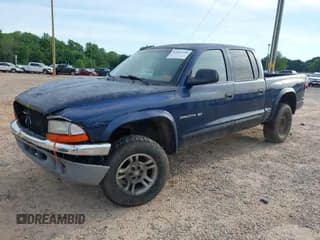 ✅ 2002 Dodge Dakota SLT • VIN: 1B7HG48N82S678086 • Lot: 42189540. Wystawiony na IAAI z przebiegiem Nie podano. Bezpłatny archiwum sprzedaży aukcyjnych z USA i szczegółowy raport historii pojazdu na DreamBid. Zdjęcie 2.