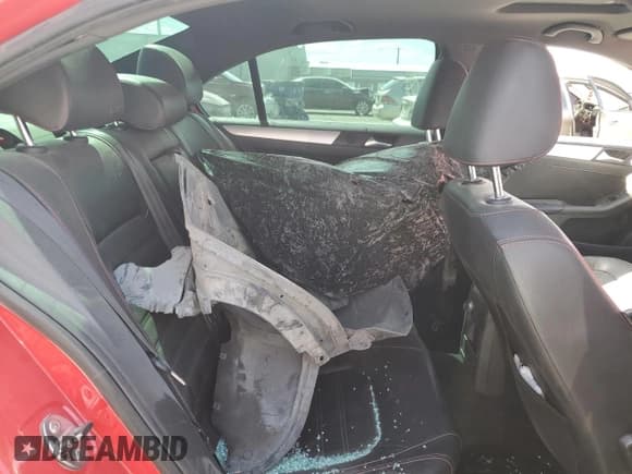 ✅ 2013 Volkswagen Jetta Autobahn • VIN: 3VW4A7AJ8DM233431 • Lot: 69095095. Wystawiony na Copart z przebiegiem 162 628 mil. Bezpłatny archiwum sprzedaży aukcyjnych z USA i szczegółowy raport historii pojazdu na DreamBid. Zdjęcie 10.