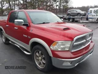 ✅ 2009 Dodge 1500 SLT • VIN: 1D3HB13T69S710960 • Лот: 41474540. Опубликован ранее на IAAI с пробегом 285 417 миль. Бесплатный доступ к архиву аукционных продаж из США и подробный отчёт об истории автомобиля на DreamBid. Изображение 1.