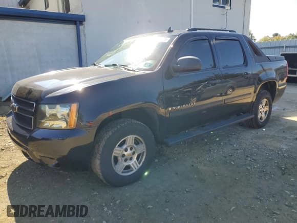 ✅ 2008 Chevrolet Avalanche LS • VIN: 3GNFK12348G234223 • Лот: 85512525. Опубликован ранее на Copart с пробегом 169 898 миль. Бесплатный доступ к архиву аукционных продаж из США и подробный отчёт об истории автомобиля на DreamBid. Изображение 1.