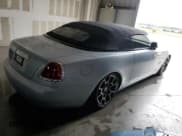 ✅ 2021 Rolls-Royce Dawn • VIN: SCAXZ8C01MU209025 • Lot: 74898884. Wystawiony na Copart z przebiegiem Nie podano. Bezpłatny archiwum sprzedaży aukcyjnych z USA i szczegółowy raport historii pojazdu na DreamBid. Zdjęcie 3.