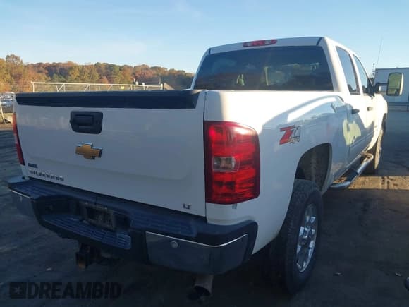 ✅ 2012 Chevrolet Silverado 2500HD LT • VIN: 1GC1KXCG2CF156302 • Lot: 43600860. Listed on IAAI with 208,899 mi. Free auction sales archive from the USA and detailed vehicle history report at DreamBid. Image 4.