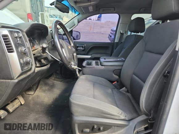 ✅ 2019 Chevrolet Silverado 1500 LT • VIN: 2GCVKPEC5K1133128 • Lot: 85534845. Listed on Copart with 96,698 mi. Free auction sales archive from the USA and detailed vehicle history report at DreamBid. Image 7.