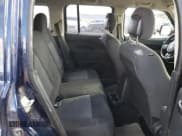 ✅ 2014 Jeep Patriot • VIN: 1C4NJPAB6ED822877 • Lot: 80121384. Wystawiony na Copart z przebiegiem 171 962 mil. Bezpłatny archiwum sprzedaży aukcyjnych z USA i szczegółowy raport historii pojazdu na DreamBid. Zdjęcie 11.