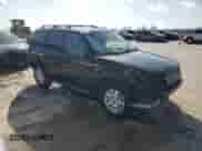 2006 Mercury Mariner Luxury z VIN 4M2CU56126KJ18508, wystawiony jako Copart lot #56960375 z przebiegiem 120 208 mil mil oraz Szkoda całkowita • Salvage title. Historia ofert i sprzedaży dostępna na DreamBid. Obrazek 4.