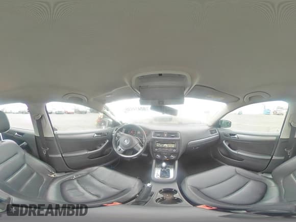 ✅ 2014 Volkswagen Jetta TDI • VIN: 3VWLL7AJ9EM302571 • Lot: 92474935. Listed on Copart with 151,872 mi. Free auction sales archive from the USA and detailed vehicle history report at DreamBid. Image 14.