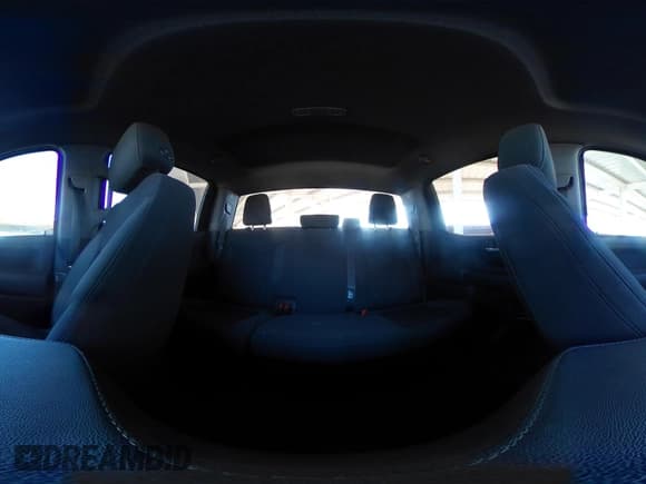 ✅ 2022 Chevrolet Silverado 1500 LT • VIN: 1GCPWCED5NZ105212 • Lot: 43572577. Wystawiony na IAAI z przebiegiem 54 972 mil. Bezpłatny archiwum sprzedaży aukcyjnych z USA i szczegółowy raport historii pojazdu na DreamBid. Zdjęcie 18.