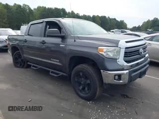 ✅ 2015 Toyota Tundra SR5 • VIN: 5TFEY5F1XFX175464 • Lot: 43299633. Wystawiony na IAAI z przebiegiem 128 957 mil. Bezpłatny archiwum sprzedaży aukcyjnych z USA i szczegółowy raport historii pojazdu na DreamBid. Zdjęcie 1.
