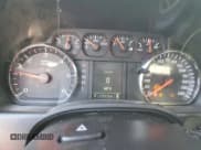 ✅ 2017 Chevrolet Silverado 1500 Custom • VIN: 1GCRCPEH2HZ332731 • Lot: 64040825. Wystawiony na Copart z przebiegiem 108 239 mil. Bezpłatny archiwum sprzedaży aukcyjnych z USA i szczegółowy raport historii pojazdu na DreamBid. Zdjęcie 9.