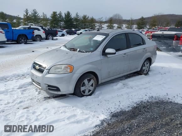 ✅ 2009 Chevrolet Aveo 1LT • VIN: KL1TD56E59B367549 • Lot: 41297308. Wystawiony na IAAI z przebiegiem 104 562 mil. Bezpłatny archiwum sprzedaży aukcyjnych z USA i szczegółowy raport historii pojazdu na DreamBid. Zdjęcie 2.